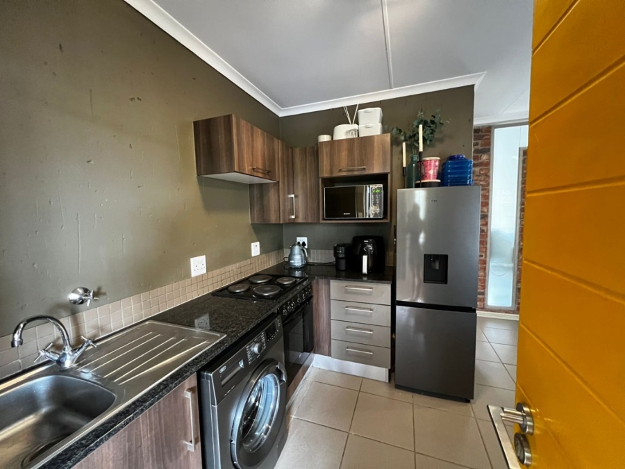 2 Bedroom Property for Sale in Van Der Hoff Park North West